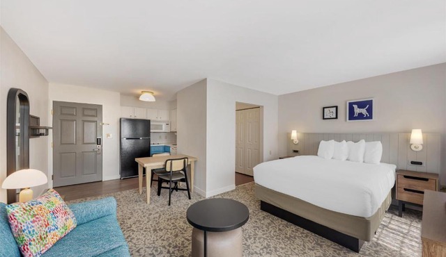 Sonesta ES Suites Austin The Domain Area - Newly Renovated