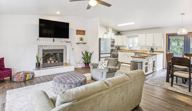 Spacious Anchorage Vacation Rental w/ Private Yard