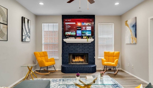 Spacious Newly remodeled 5BA 3BA central location