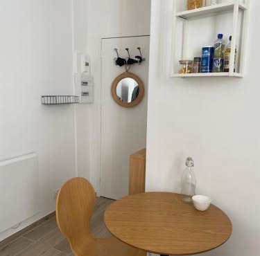 Studio centre ville proche RER A wifi in Saint-Germain-en-Laye