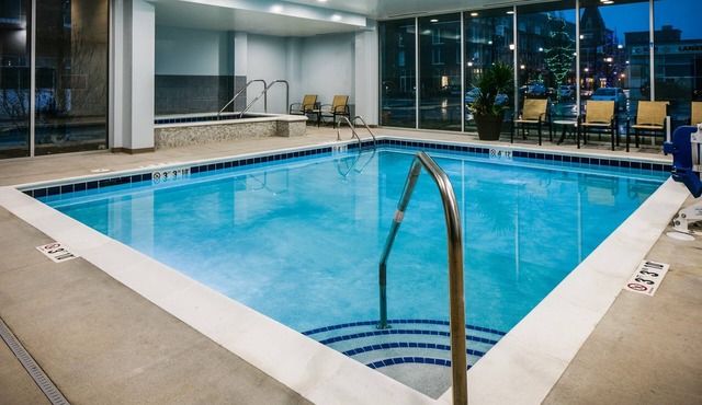 Studio | Free Breakfast, Indoor Pool, Hot Tub