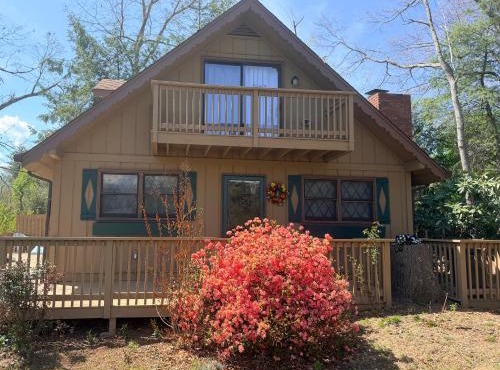 The Cozy Chalet