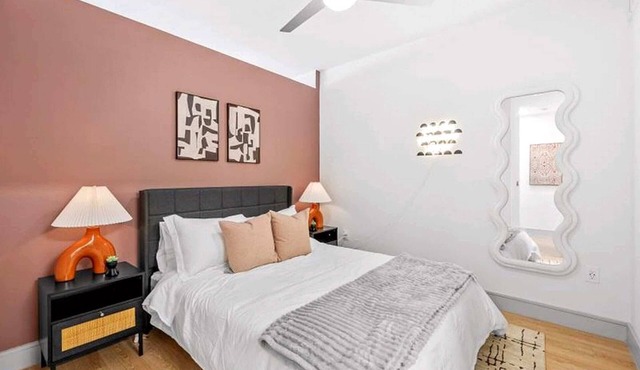 The Domain Escape | 1BR | Pool, Gym & Fast Wi-Fi