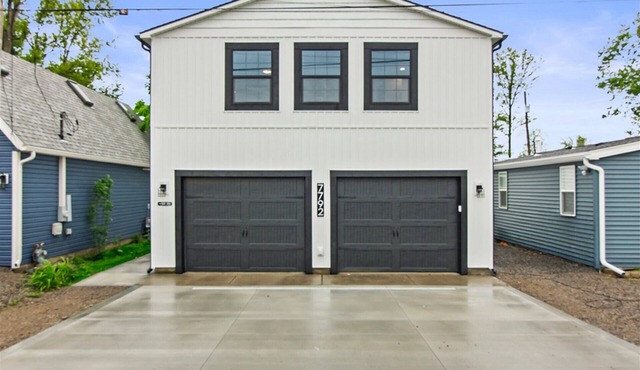 The Loft on Waterbury - Loft with a water view!