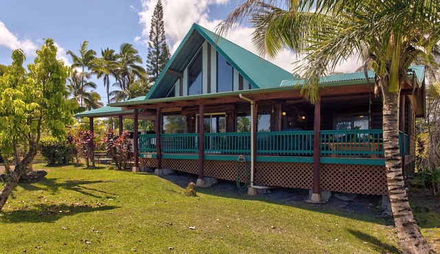 The Rainbows End in Sunny Hawaiian Paradise Park