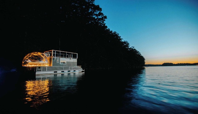 The StarGazer Floating Dome