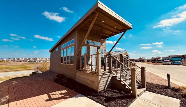The Tiny Tejas with Pool & Hot Tub