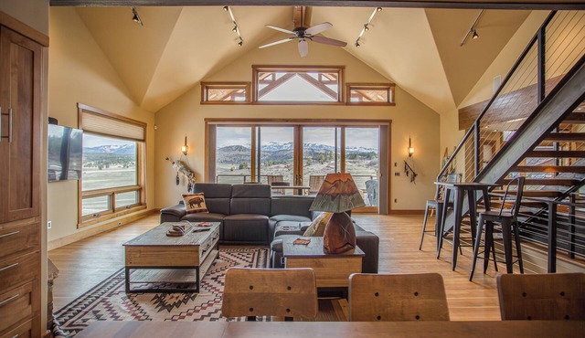 Upscale Retreat in Pagosa Springs For Families or Groups