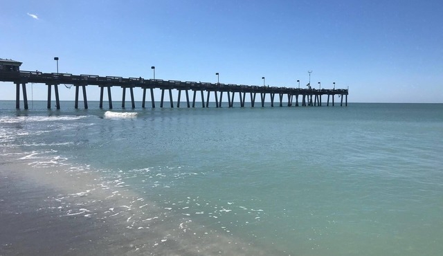 Venice Island - Available March 1 2025 - Fully Furnished - 2 month minimum