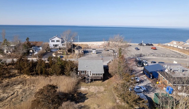 Wading River Beach Cottage | Steps to Shore, Screened Porch