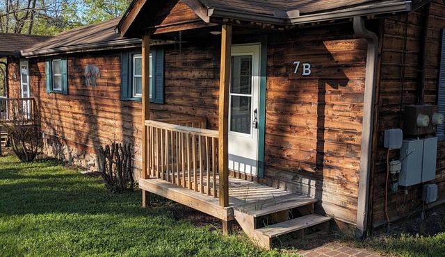 Welcome to your cozy retreat near Asheville