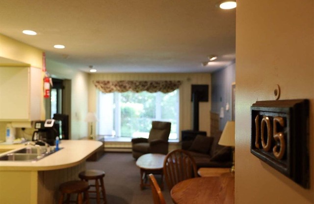 Garden Level Inns Of Waterville Valley Unit