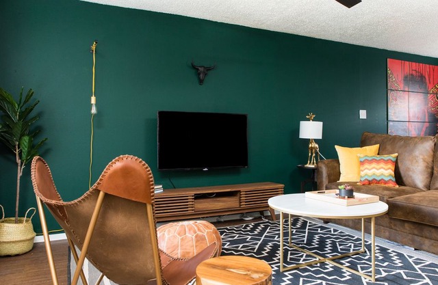 WanderJaunt | Baker | 2BR | Central Austin