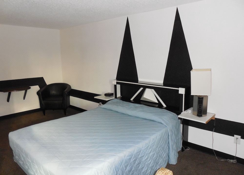 Photo of Bedroom in Tri-Cities