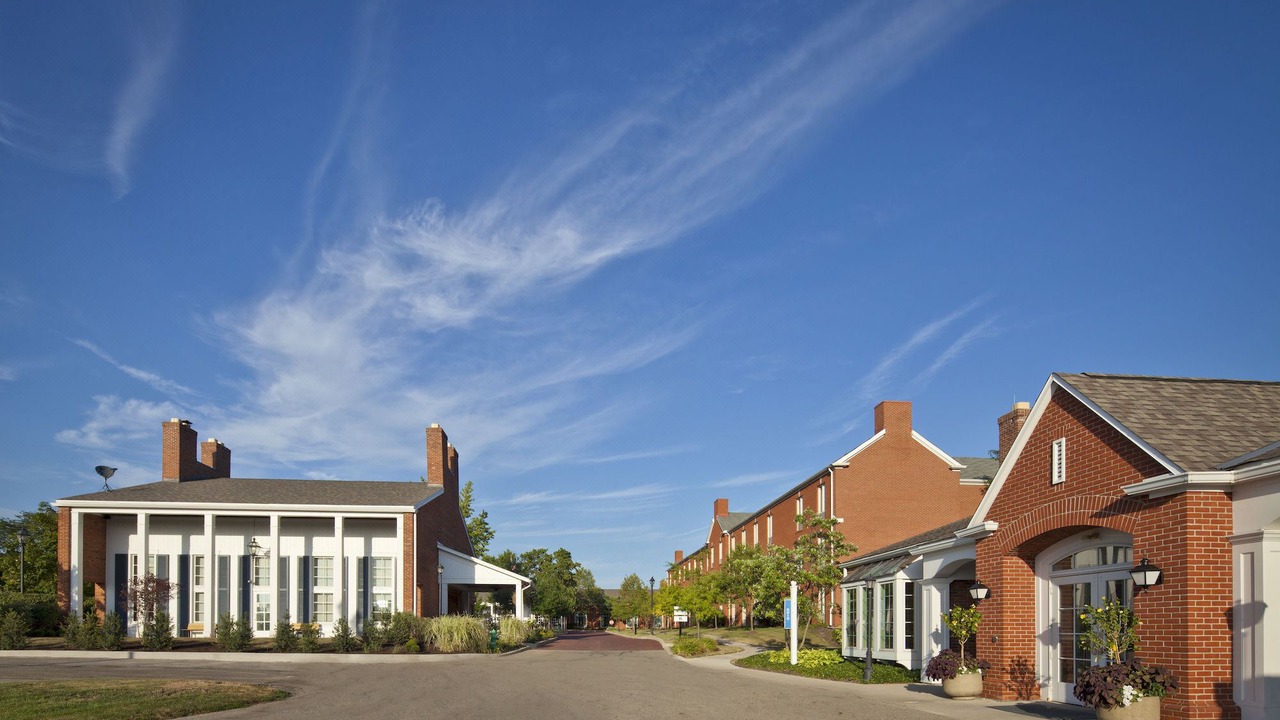 Photo of Buildings in Lewis Center