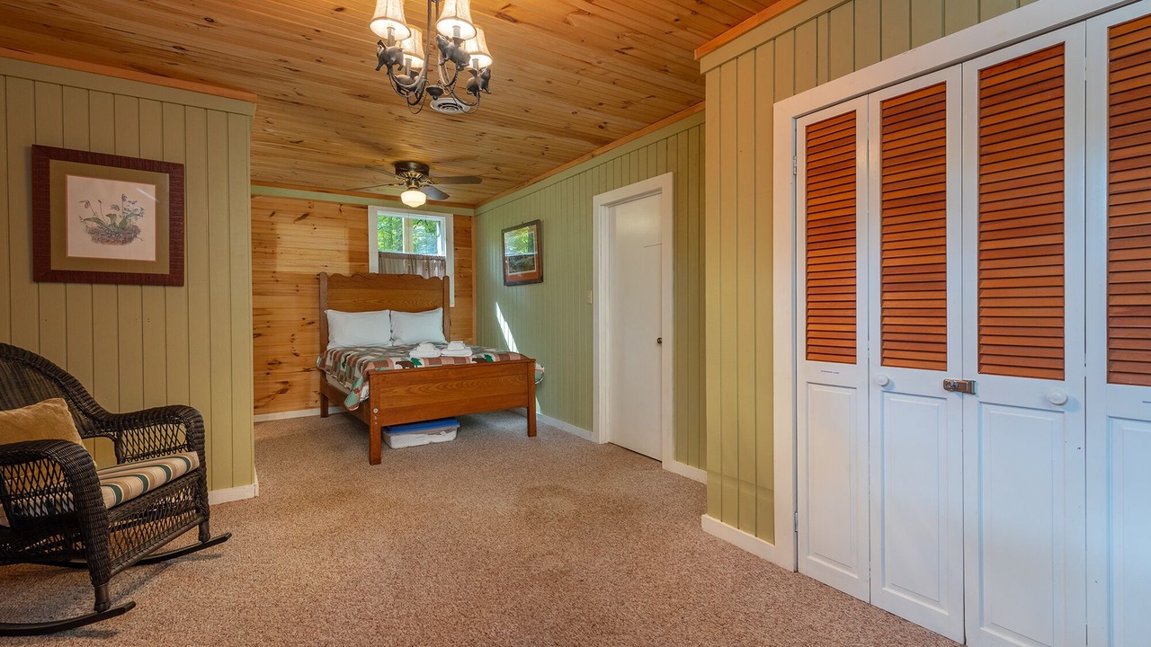 Photo of Others in Spruce Pine