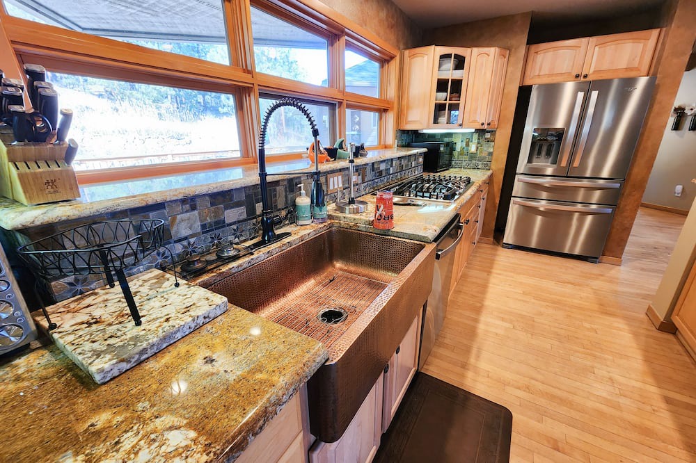 Photo of Kitchen in Kerr Gulch