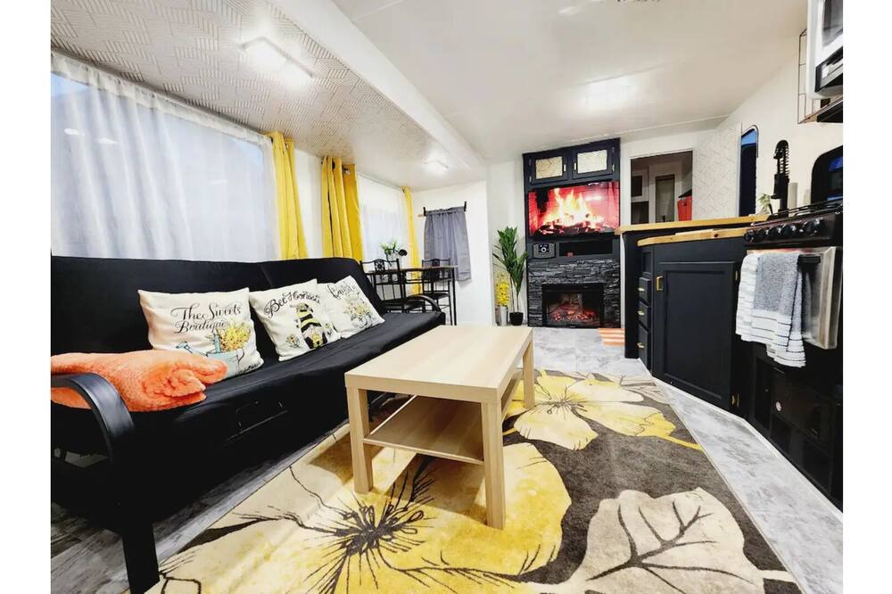 Photo of Livingroom in Tukwila