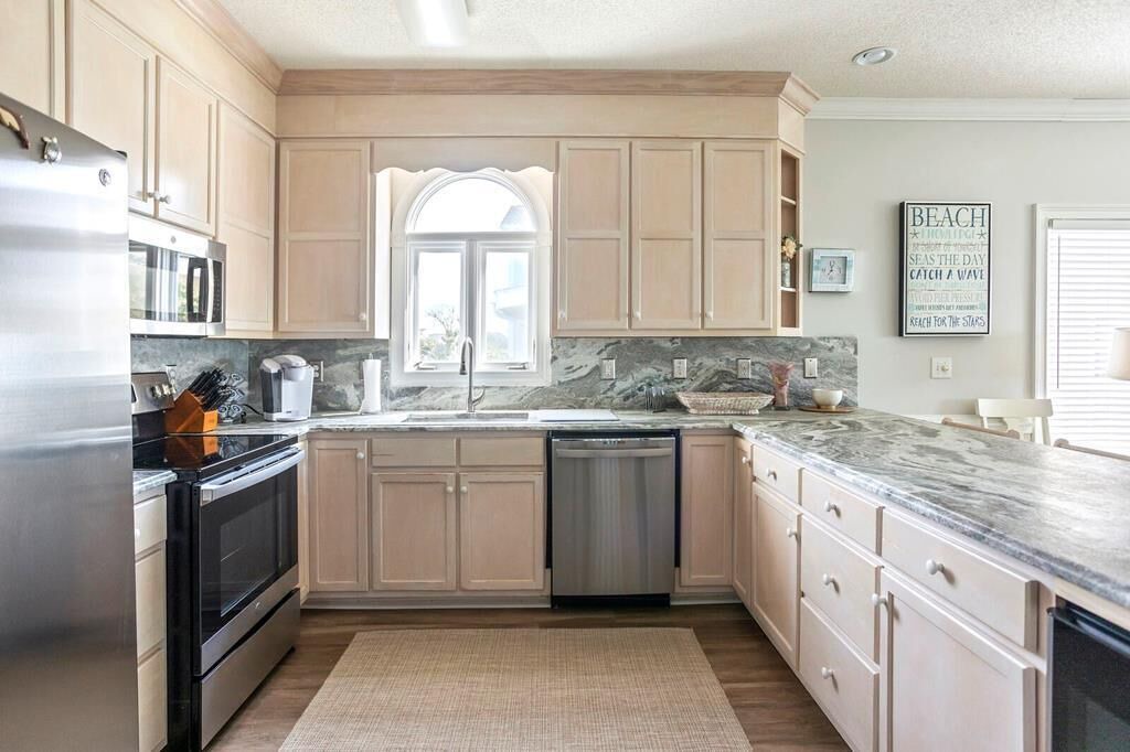 Photo of Kitchen in Sunset Beach