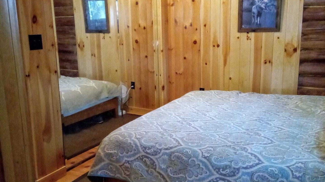 Photo of Bedroom in Embden