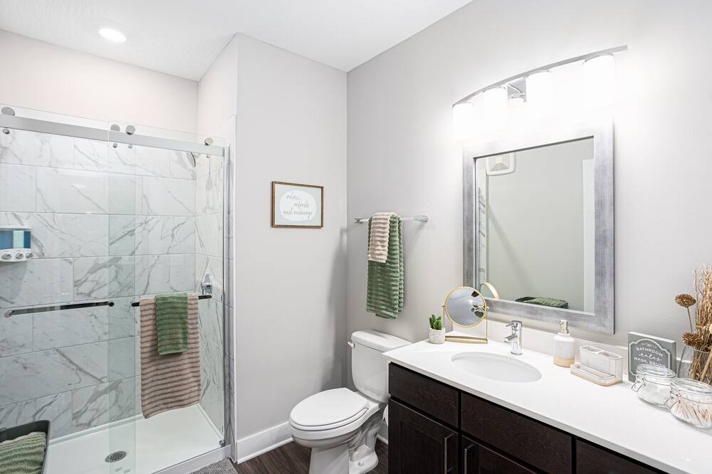Photo of Bathroom in Weinland Park