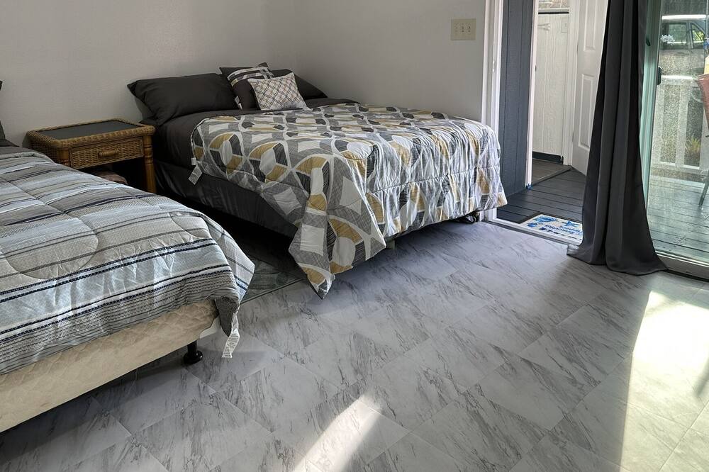 Photo of Bedroom in Pahoa