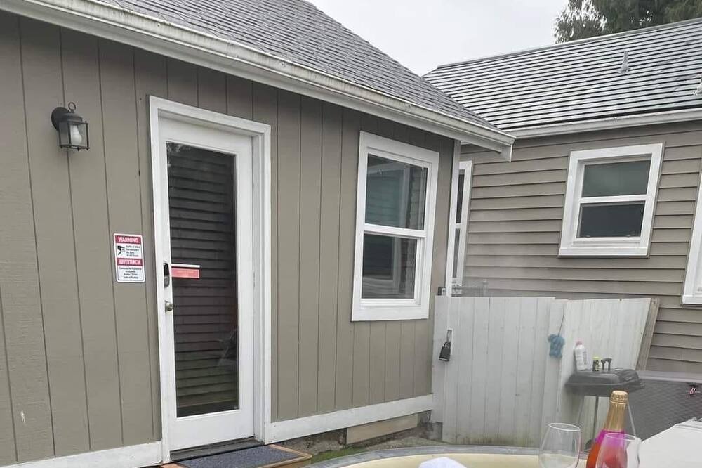Photo of Outdoor in South Delridge