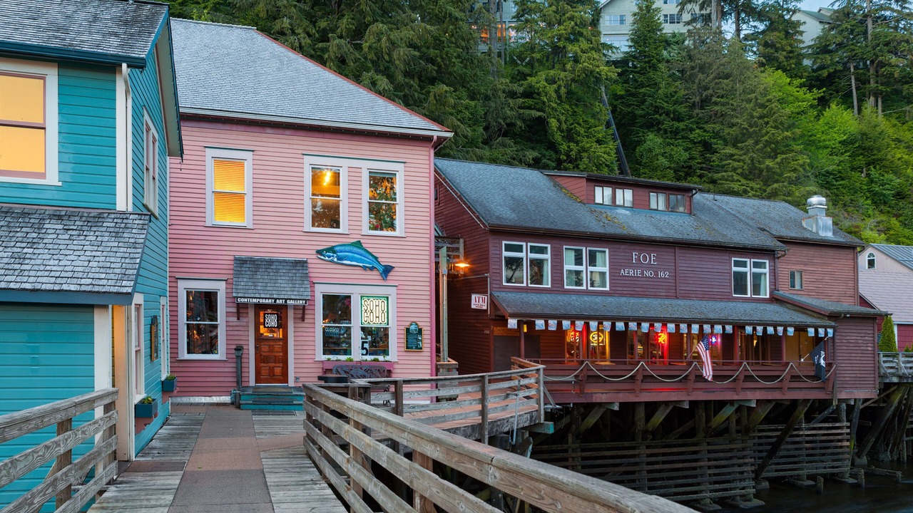 Photo of Bedroom in Ketchikan
