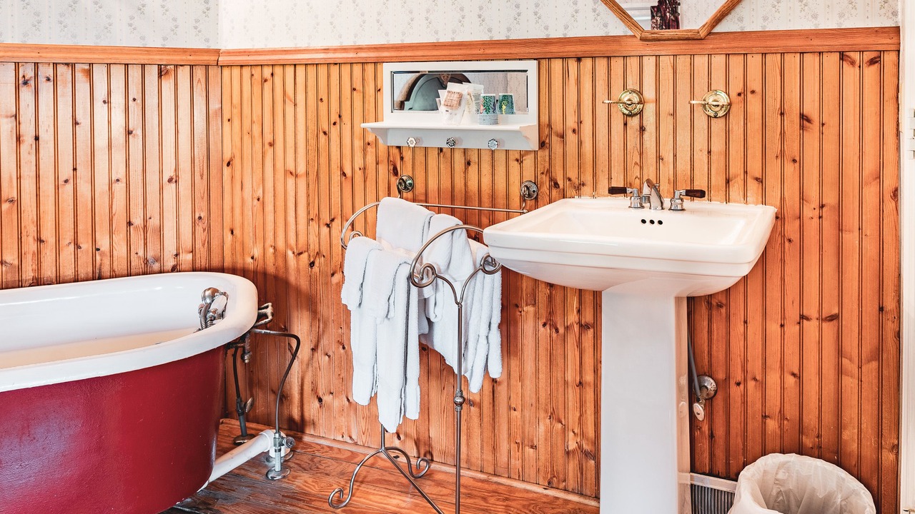 Photo of Bathroom in Black Mountain