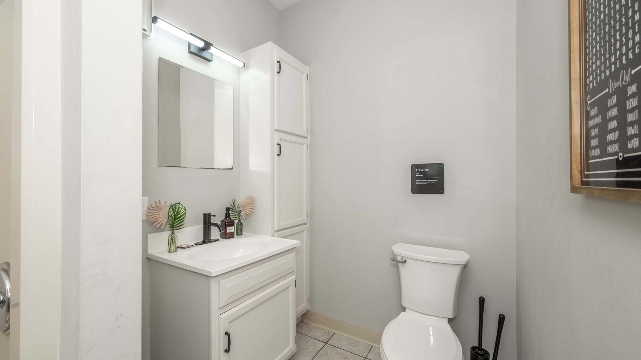 Photo of Bathroom in Old North Columbus