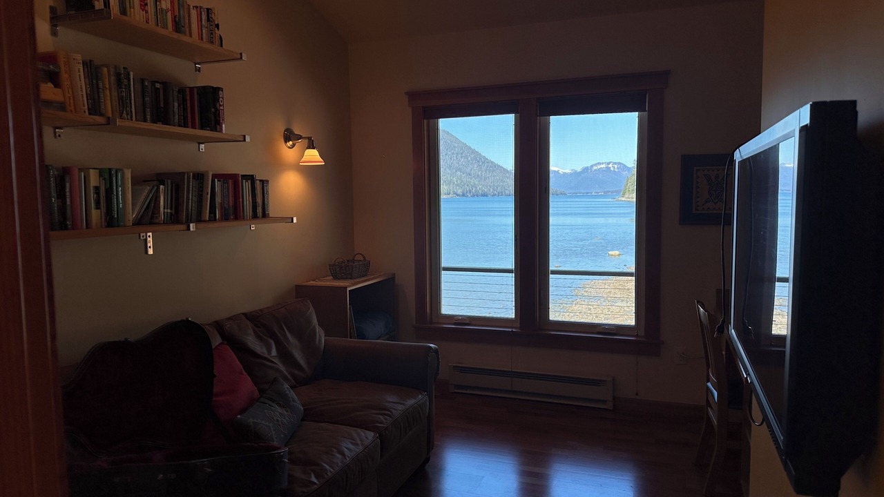 Photo of Livingroom in Petersburg