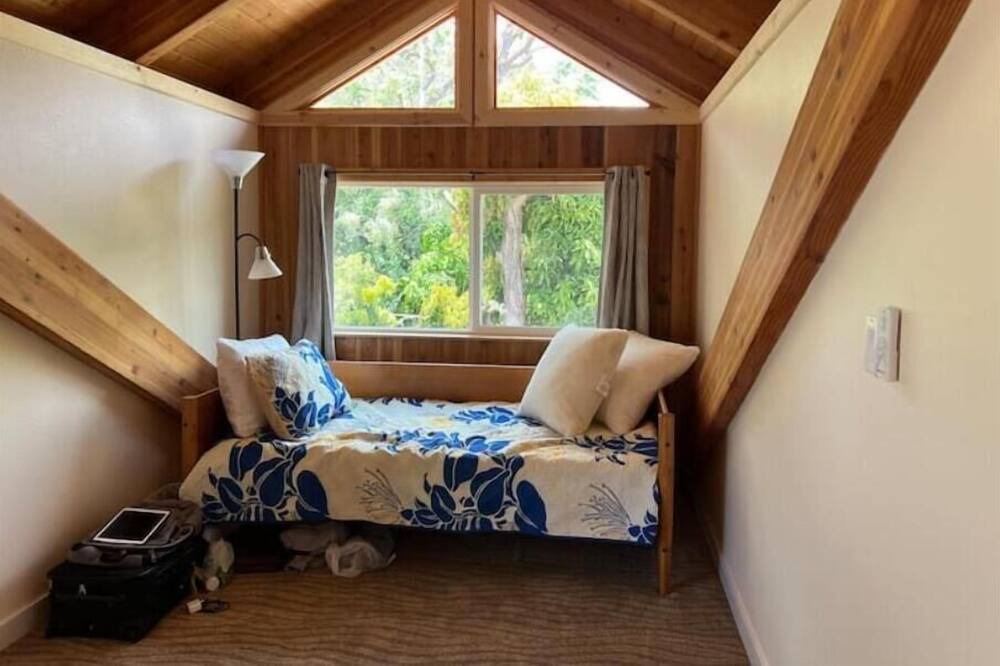 Photo of Bedroom in Kukuihaele