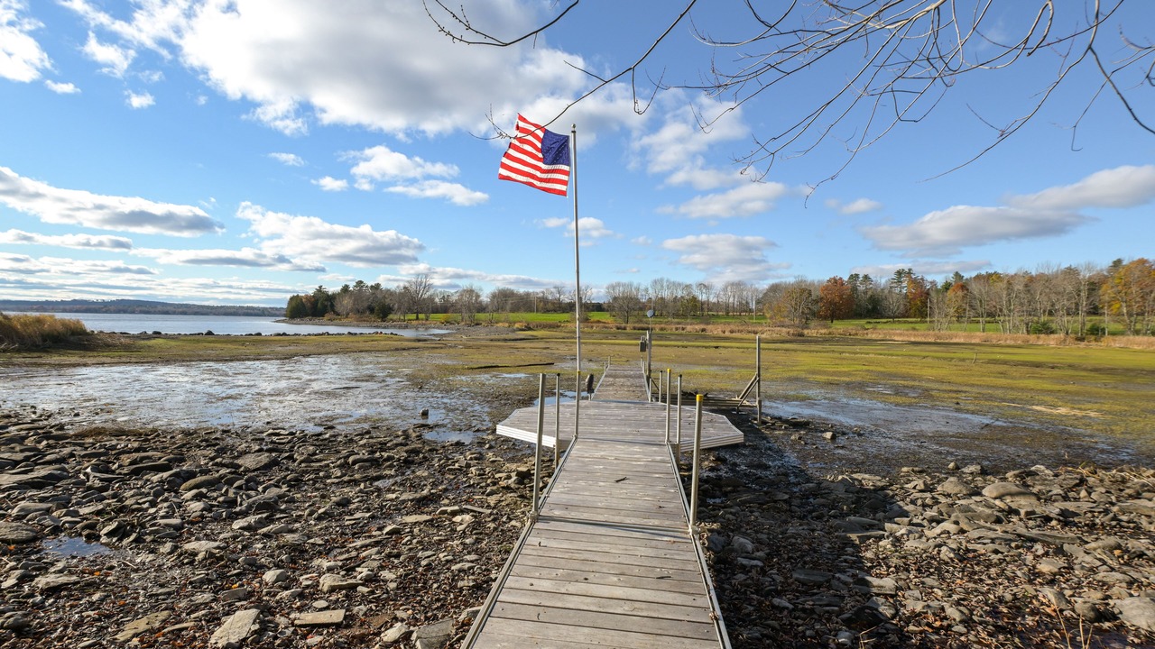 Photo of Outdoor in Newport