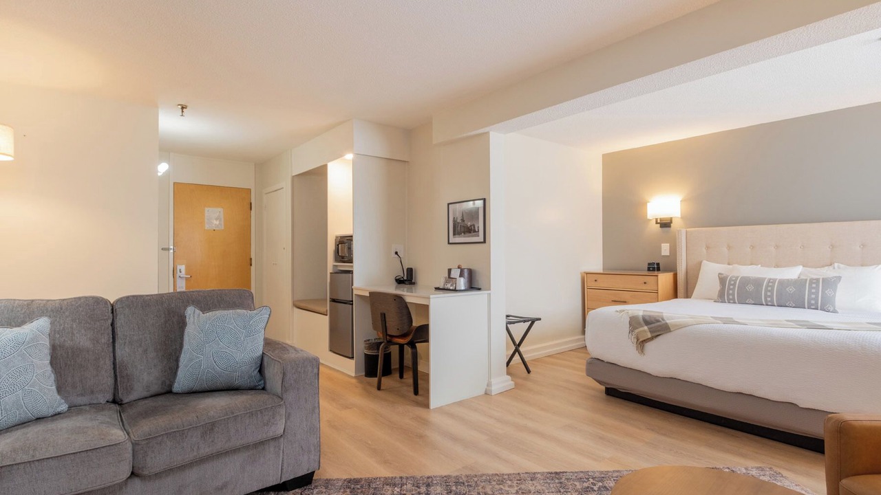 Photo of Livingroom in Waterville