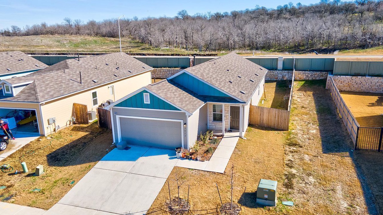 Photo of Outdoor in Del Valle