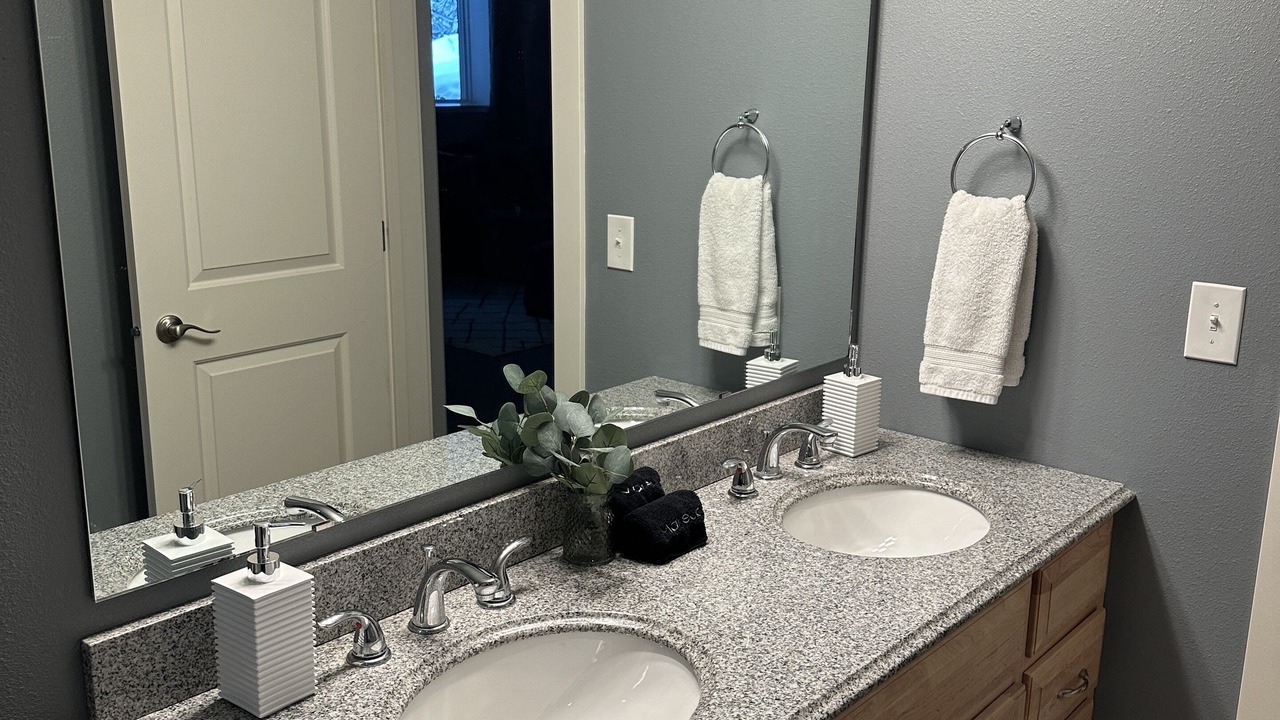 Photo of Bathroom in Huffman - O' Malley