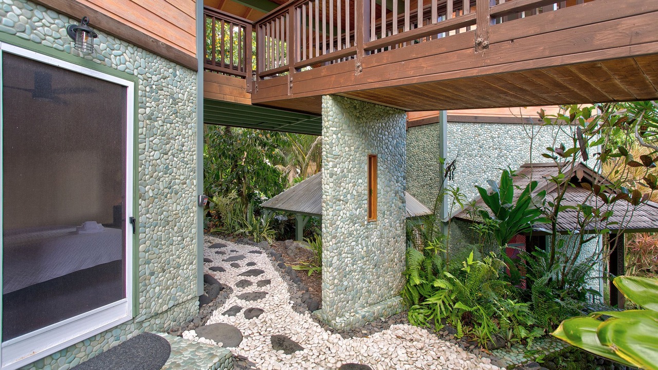 Photo of Outdoor in Kehena