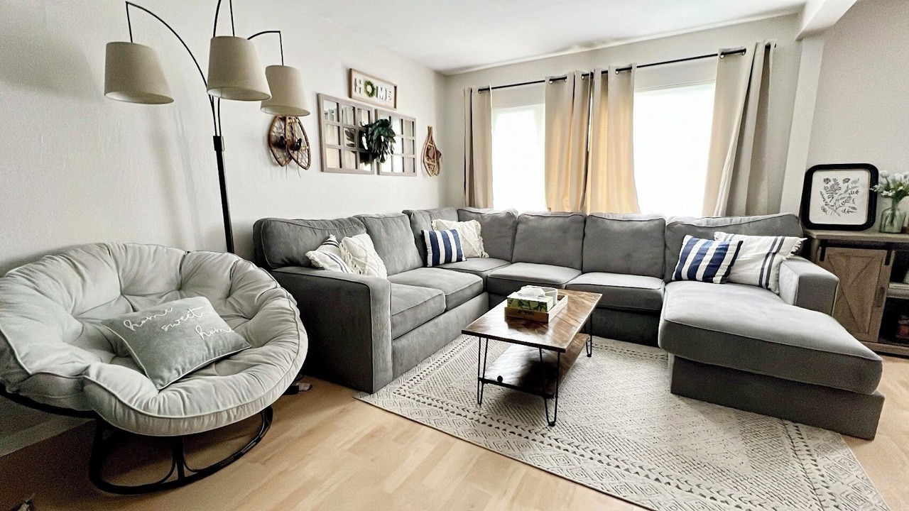Photo of Livingroom in Tudor Area