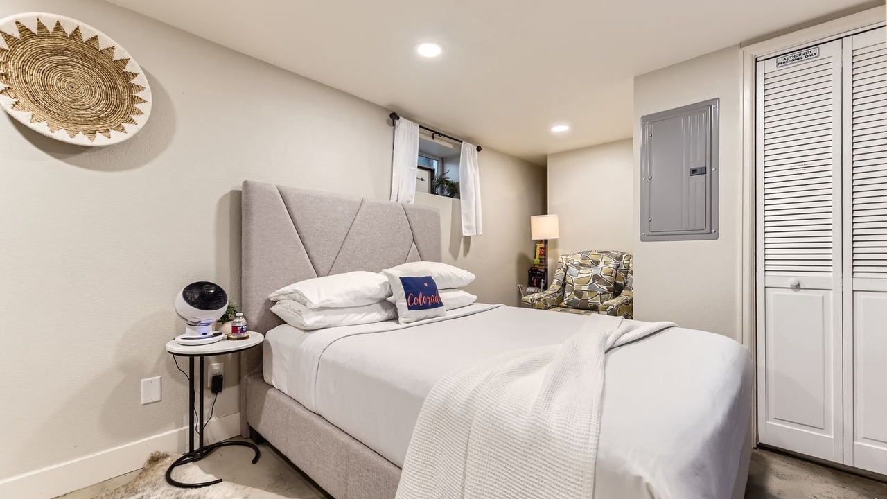 Photo of Bedroom in Old North End