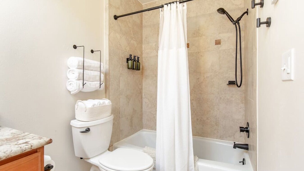 Photo of Bathroom in Taku - Campbell
