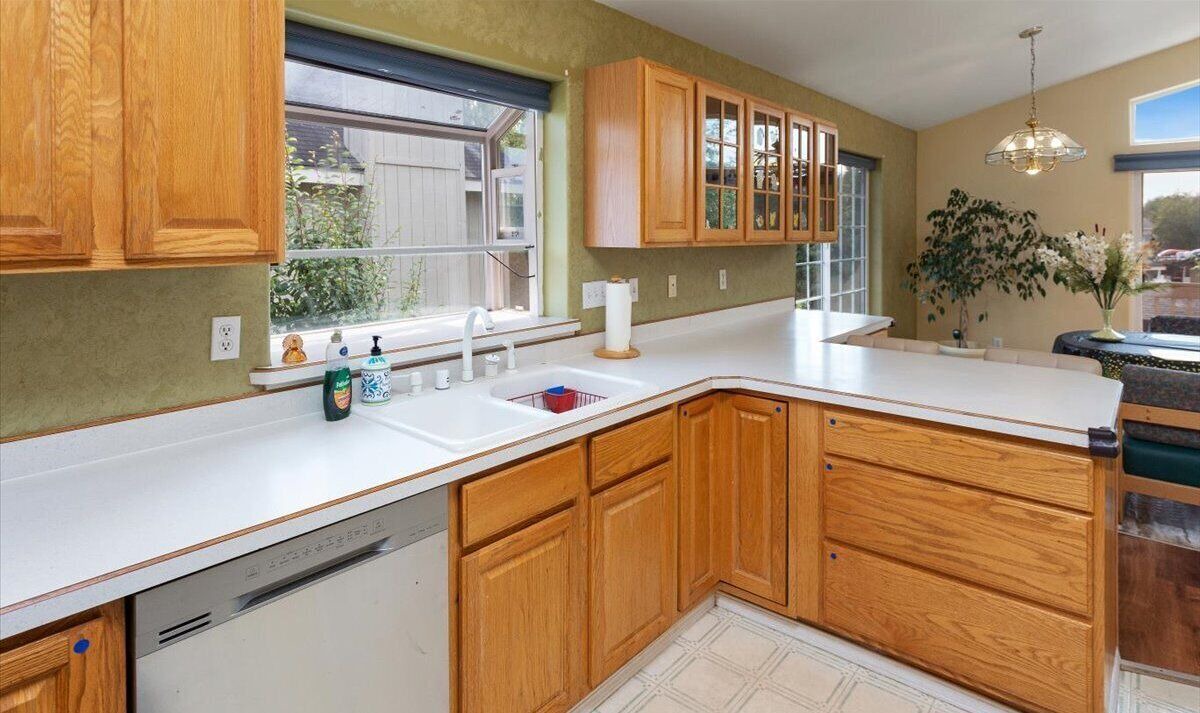Photo of Kitchen in Huffman - O' Malley