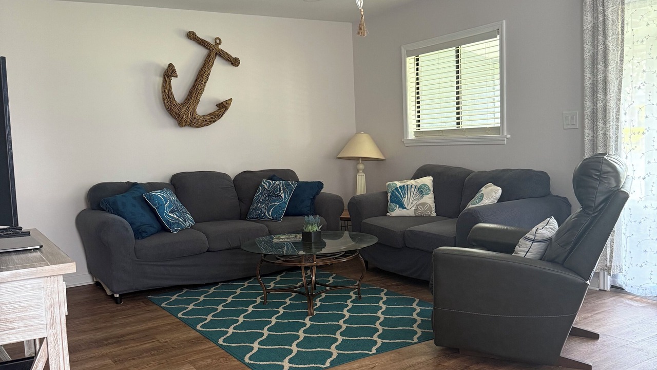 Photo of Livingroom in Little River
