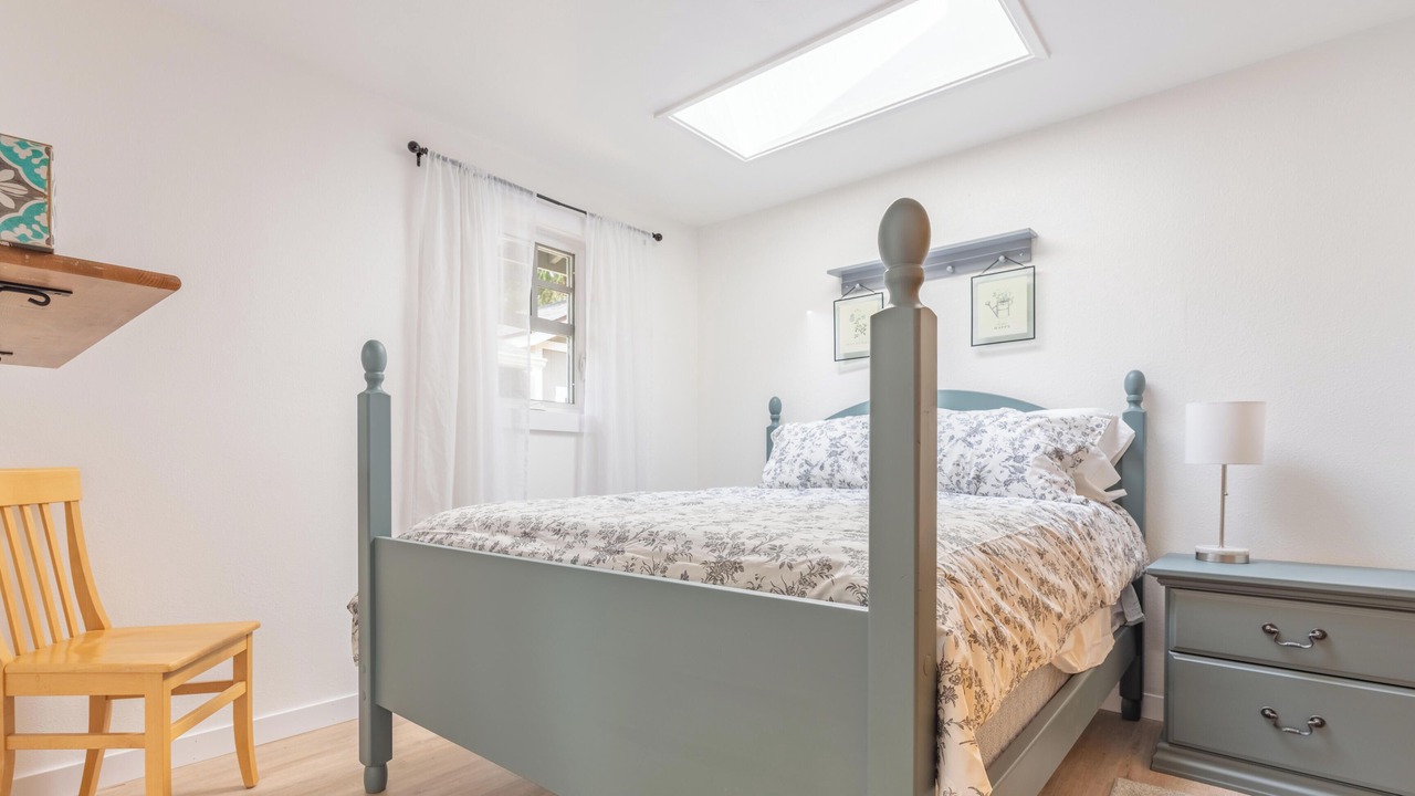 Photo of Bedroom in Anderson Island