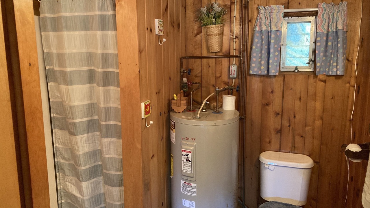 Photo of Bathroom in Oakland