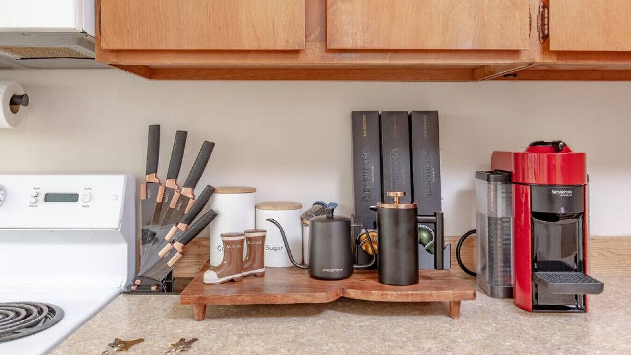 Photo of Kitchen in Taku - Campbell