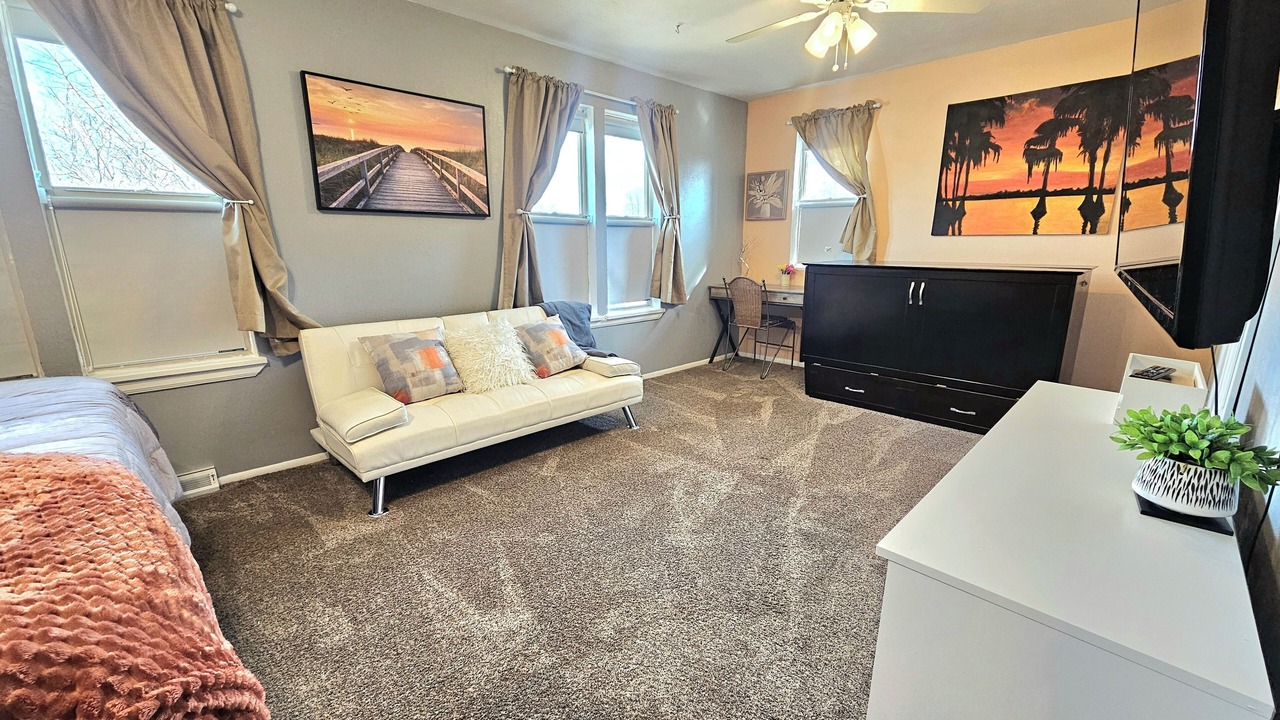 Photo of Bedroom in Allendale Area