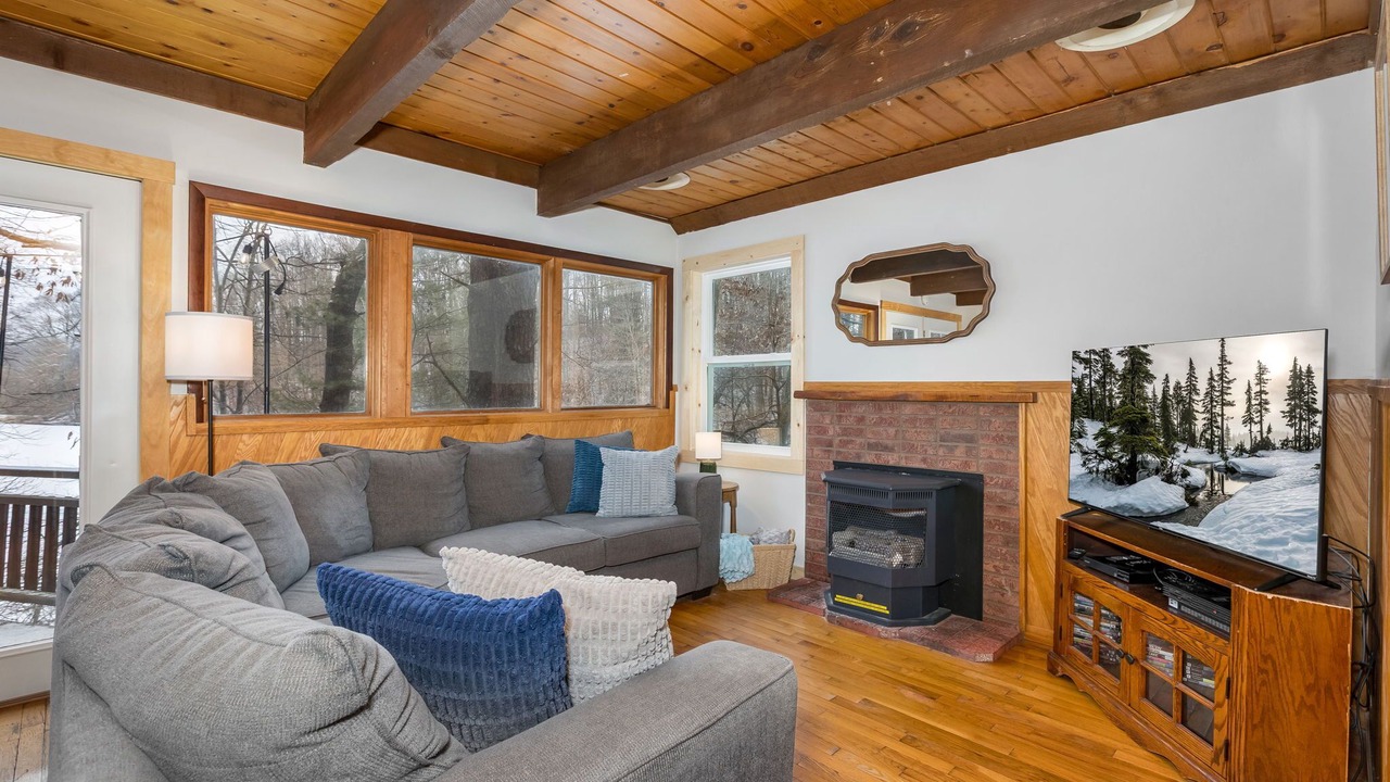 Photo of Livingroom in Rockbridge