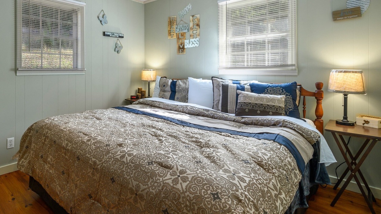 Photo of Bedroom in Blue Ridge