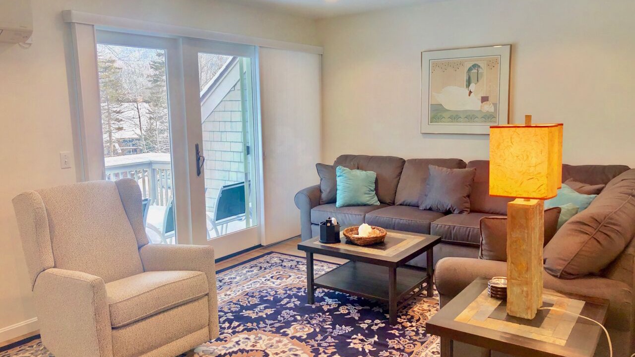 Photo of Livingroom in Carroll
