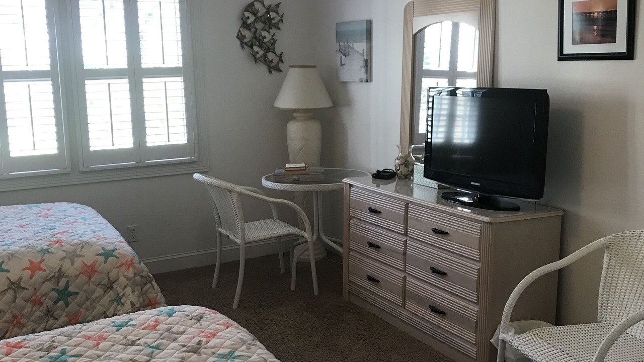 Photo of Bedroom in Sunset Beach